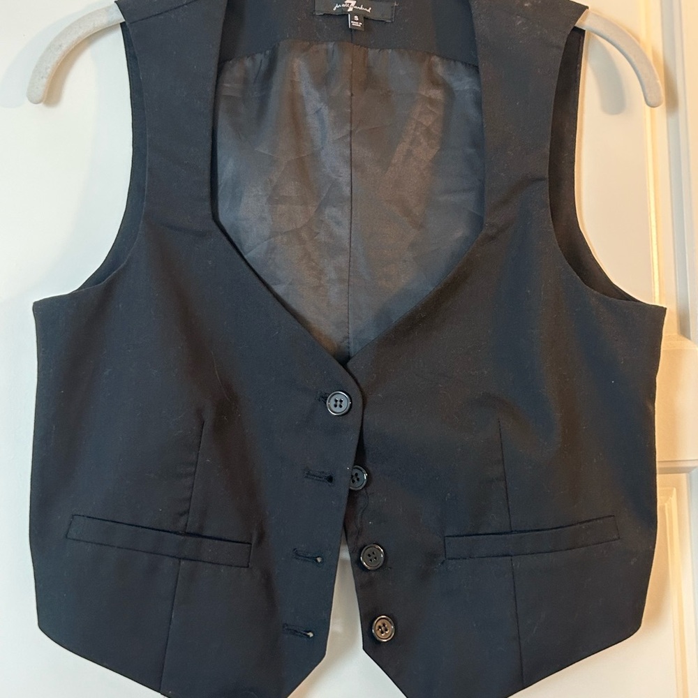 Black Button-Up Vest